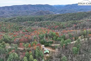 437 Deer Crossing Ln, Lenoir, NC 28645 - Photo 3