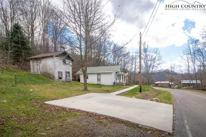 496 Camp Joy Road, Zionville, NC 28698 - Photo 21