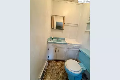 365 Ollis Road, Spruce Pine, NC 28777 - Photo 7