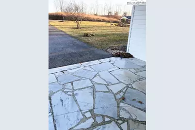 7874 Flatridge Road, Troutdale, VA 24378 - Photo 23