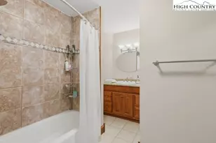 205 Timberlakes Dr, Todd, NC 28684 - Photo 27
