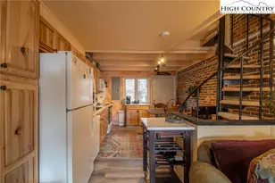 104 Snow Plow Ln, Beech Mountain, NC 28604 - Photo 7