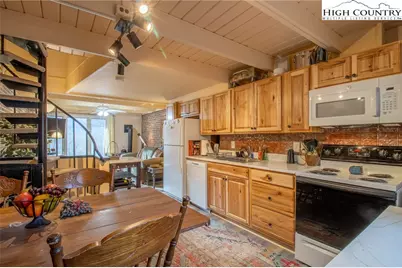 104 Snowplow Lane #7, Beech Mountain, NC 28604 - Photo 11