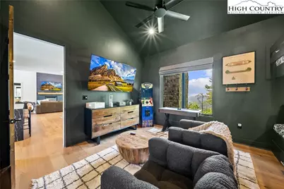 70 Fernwood Trail, Elk Park, NC 28622 - Photo 23