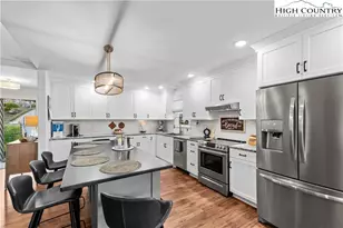 5979 Gold Creek Estate, Hickory, NC 28601 - Photo 9