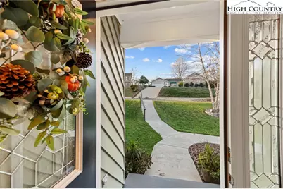 5979 Gold Creek Estate, Hickory, NC 28601 - Photo 7