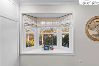 5979 Gold Creek Estate, Hickory, NC 28601 - Photo 13