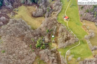 9716 Three Top, Todd, NC 28684 - Photo 17