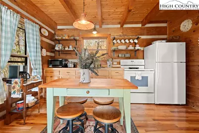 419 Billy Billings Road, Vilas, NC 28692 - Photo 23