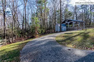 21 Maple Leaf Ln, Glade Valley, NC 28627 - Photo 37