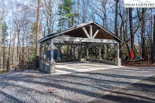 21 Maple Leaf Ln, Glade Valley, NC 28627 - Photo 7
