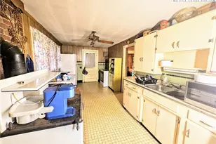 1149 Parker Eller, Lansing, NC 28643 - Photo 5