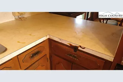 308 Hickory Mtn Road, Sparta, NC 28675 - Photo 23