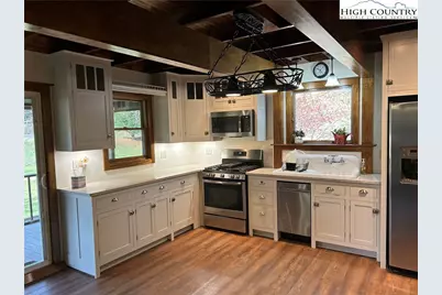 117 Deans Lane, Laurel Springs, NC 28644 - Photo 13