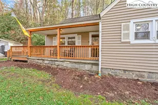 207 Old Turnpike Rd, Banner Elk, NC 28604 - Photo 17