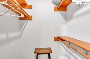 191 Mossy Creek Ln, Sugar Mountain, NC 28604 - Photo 29