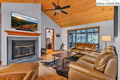 191 Mossy Creek Lane, Sugar Mountain, NC 28604 - Photo 9