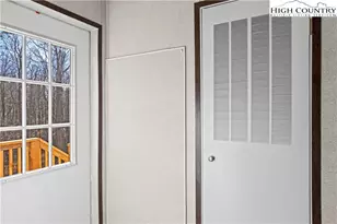 251 Center Ln, Thurmond, NC 28683 - Photo 13