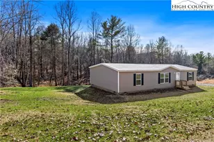 251 Center Ln, Thurmond, NC 28683 - Photo 5