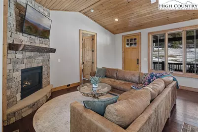 176 High Hemlock Trail, Blowing Rock, NC 28605 - Photo 9