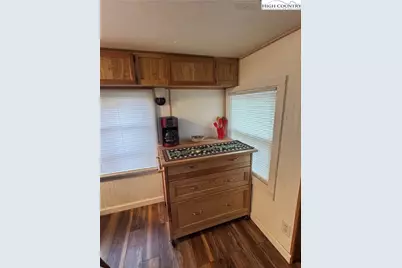103 Teaberry Lane, Newland, NC 28657 - Photo 13