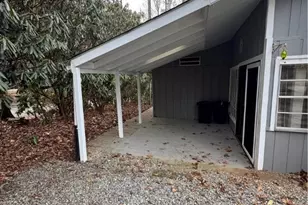 103 Teaberry Ln, Newland, NC 28657 - Photo 3