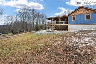 1171 Little Elk Rd, Elk Park, NC 28622 - Photo 37