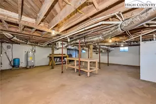 566 Buck Mountain Cir, West Jefferson, NC 28694 - Photo 39