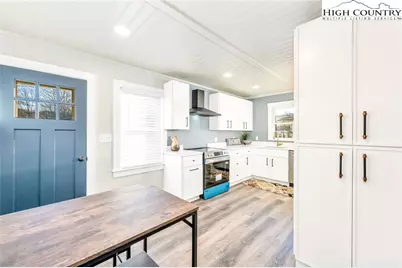 566 Buck Mountain Circle, West Jefferson, NC 28694 - Photo 15