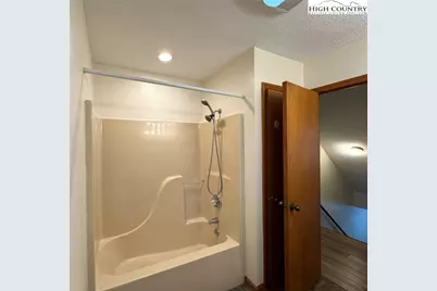240 Hiview Drive, Blowing Rock, NC 25615 - Photo 35