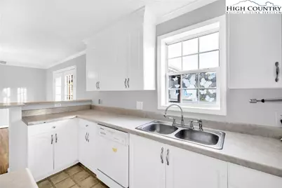 254 Noahs Road, Fleetwood, NC 28626 - Photo 15