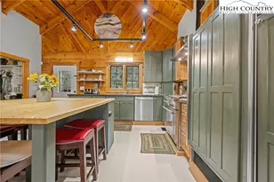 2881 Brigadoon Ln, Lenoir, NC 28645 - Photo 11