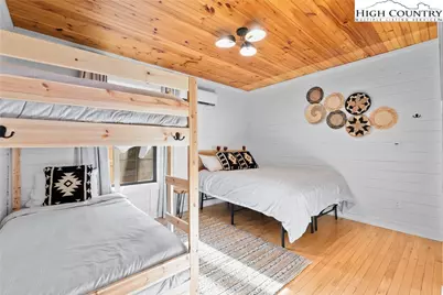 100 Bear Den Mountain View Drive, Spruce Pine, NC 28777 - Photo 15