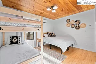 100 Bear Den Mountain View Dr, Spruce Pine, NC 28777 - Photo 15