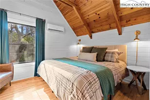 100 Bear Den Mountain View Dr, Spruce Pine, NC 28777 - Photo 17