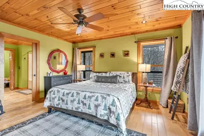 423 Wolf Den Lane, Lenoir, NC 28645 - Photo 17