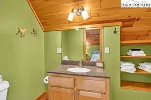 423 Wolf Den Ln, Lenoir, NC 28645 - Photo 27