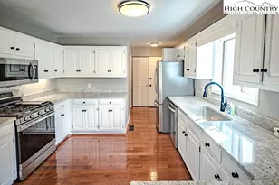 290 Cobble Creek Ln, Boone, NC 28607 - Photo 13