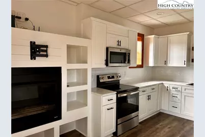 510 Ransom Street, Blowing Rock, NC 28605 - Photo 17