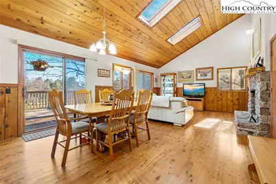 1300 Laurel Lane, Blowing Rock, NC 28605 - Photo 11