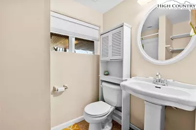 1300 Laurel Lane, Blowing Rock, NC 28605 - Photo 37