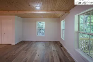 114 Goldfinch Rd, Newland, NC 28657 - Photo 9