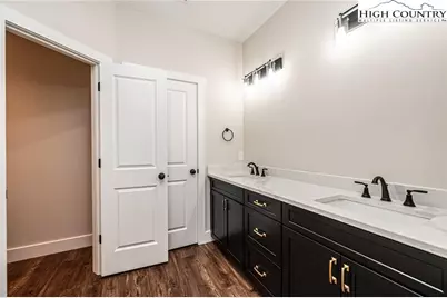 518 Park Way, Lenoir, NC 28645 - Photo 33