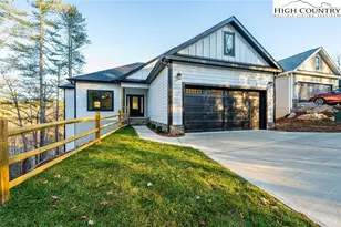 518 Park Way, Lenoir, NC 28645 - Photo 3