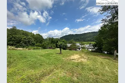 3606 Nc Highway 194 S, Sugar Grove, NC 28679 - Photo 13