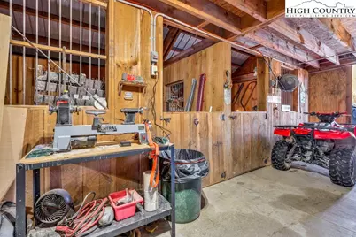 3606 Nc Highway 194 S, Sugar Grove, NC 28679 - Photo 17