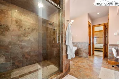 109 W Shamrock Lane, Beech Mountain, NC 28604 - Photo 27