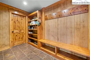 109 W Shamrock Ln, Beech Mountain, NC 28604 - Photo 43