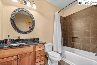 109 W Shamrock Lane, Beech Mountain, NC 28604 - Photo 37