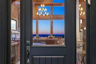 109 W Shamrock Ln, Beech Mountain, NC 28604 - Photo 3